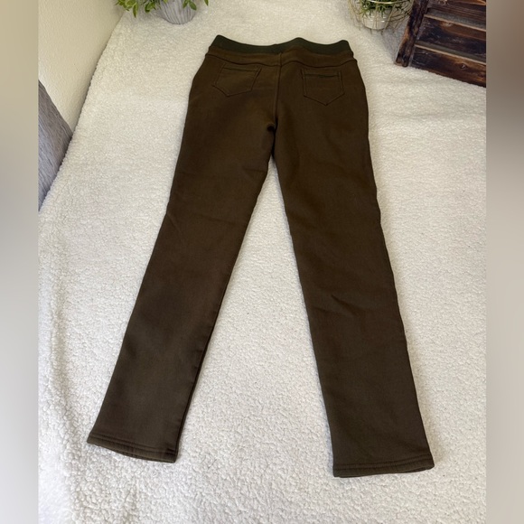 Two toned green fleece lined pants - Picture 11 of 13